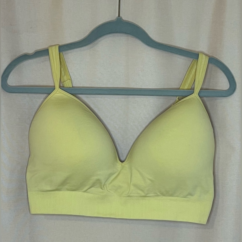 Athleta Embrace Bra Lunaria Yellow Large